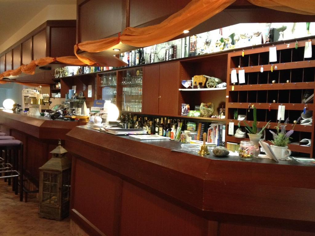 Landhotel Trampe Ngoại thất bức ảnh